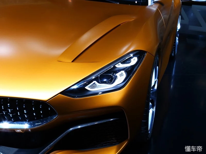 宝马最新四座硬顶敞篷跑车,宝马mini2022新款jcw敞篷多少钱