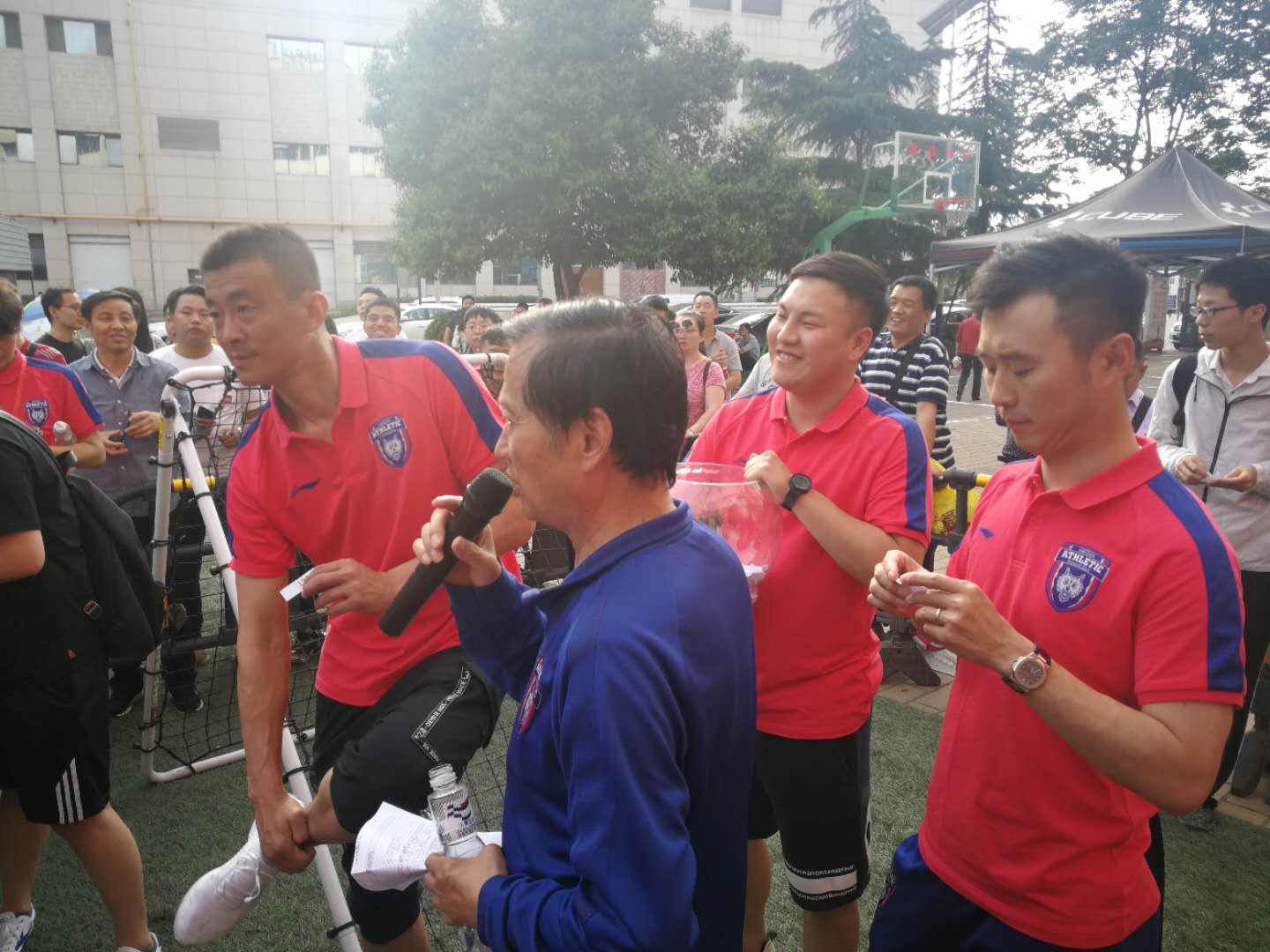 西北狼球迷助阵,西北狼发布会