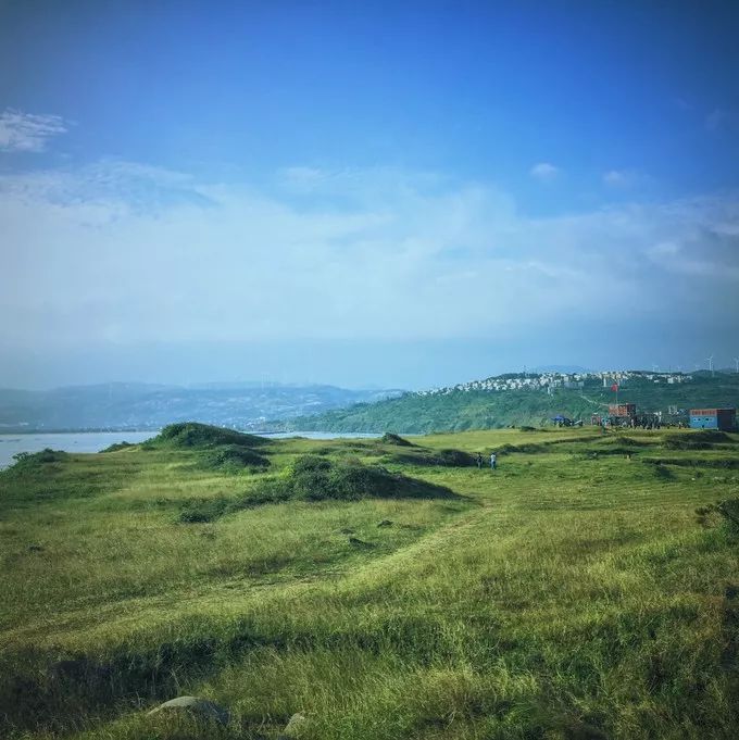 离厦门200公里的城市,离厦门十来分钟的小城