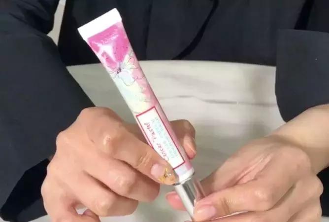 开包记｜包里放的这些，就是我保持精致的秘密*器武**！