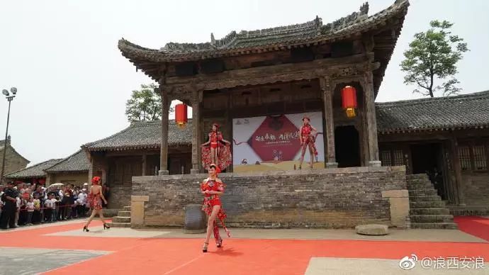 西安模特维密,西安模特穿汉服写真