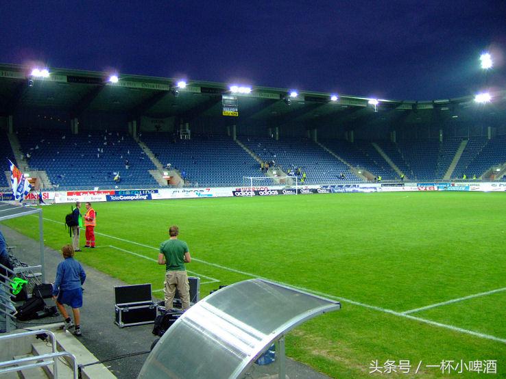 挪威绝美足球场,挪威诺夫顿岛球场