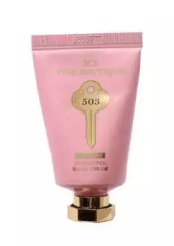 戚薇的双眼皮是埋线还是割的,戚薇割的双眼皮什么形状