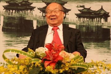 盘点香港上世纪各业之王，弹丸之地为何能出如此多的风云人物？