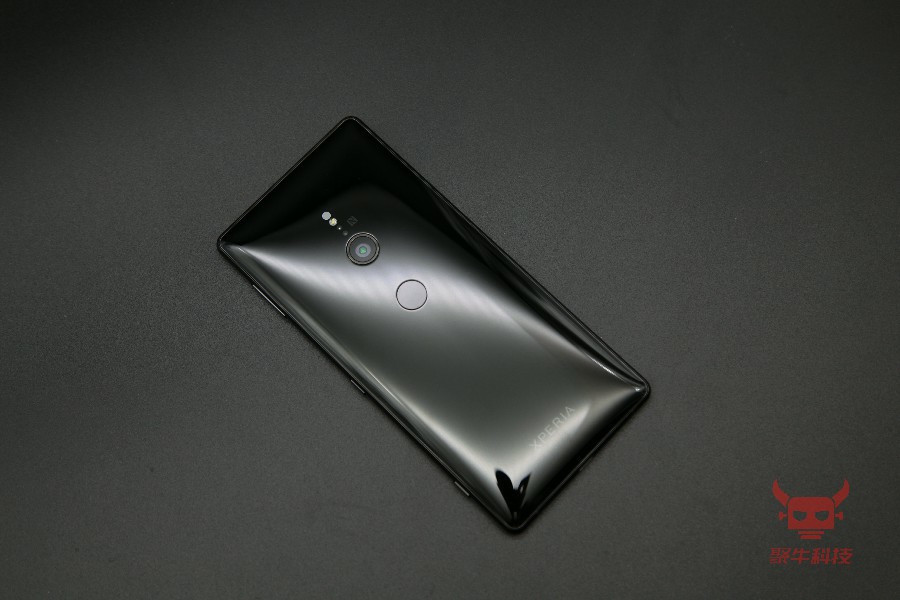 现在买索尼手机xperia1ii值得吗,能不能买索尼xperia1iii