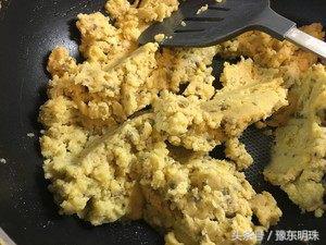 几十年的奶奶做的小吃,卖老式糕点的奶奶