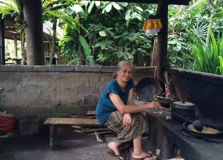 什么样的人会每天一杯咖啡,什么样的人会点外卖