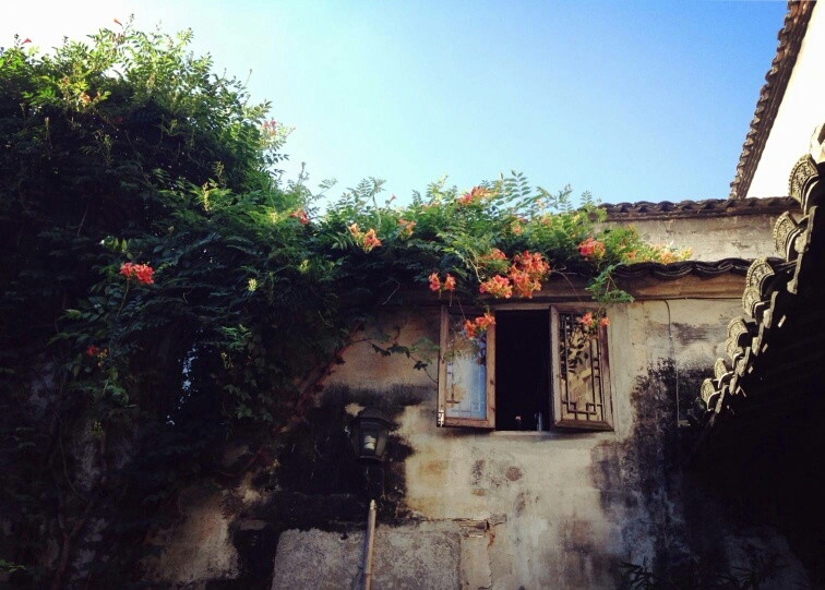 宏村张公馆：唯一能看到全村景色的民宿，住进明清300年的时光里