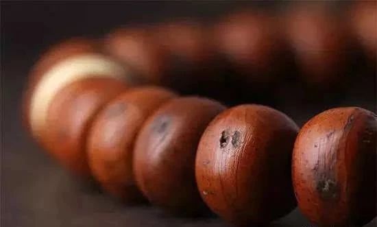 什么是凤眼菩提短桩,什么是凤眼菩提漏眼