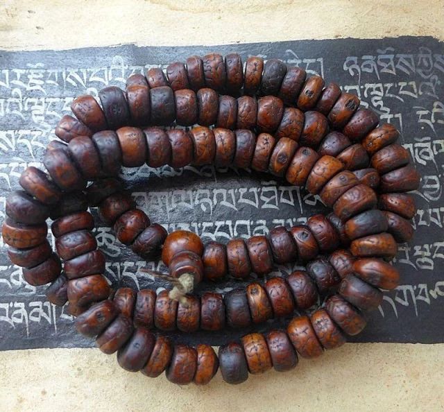 什么是凤眼菩提短桩,什么是凤眼菩提漏眼