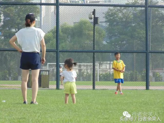 画册：《秦皇岛足球行》（旅行足球两相融）——漫行者余笑人