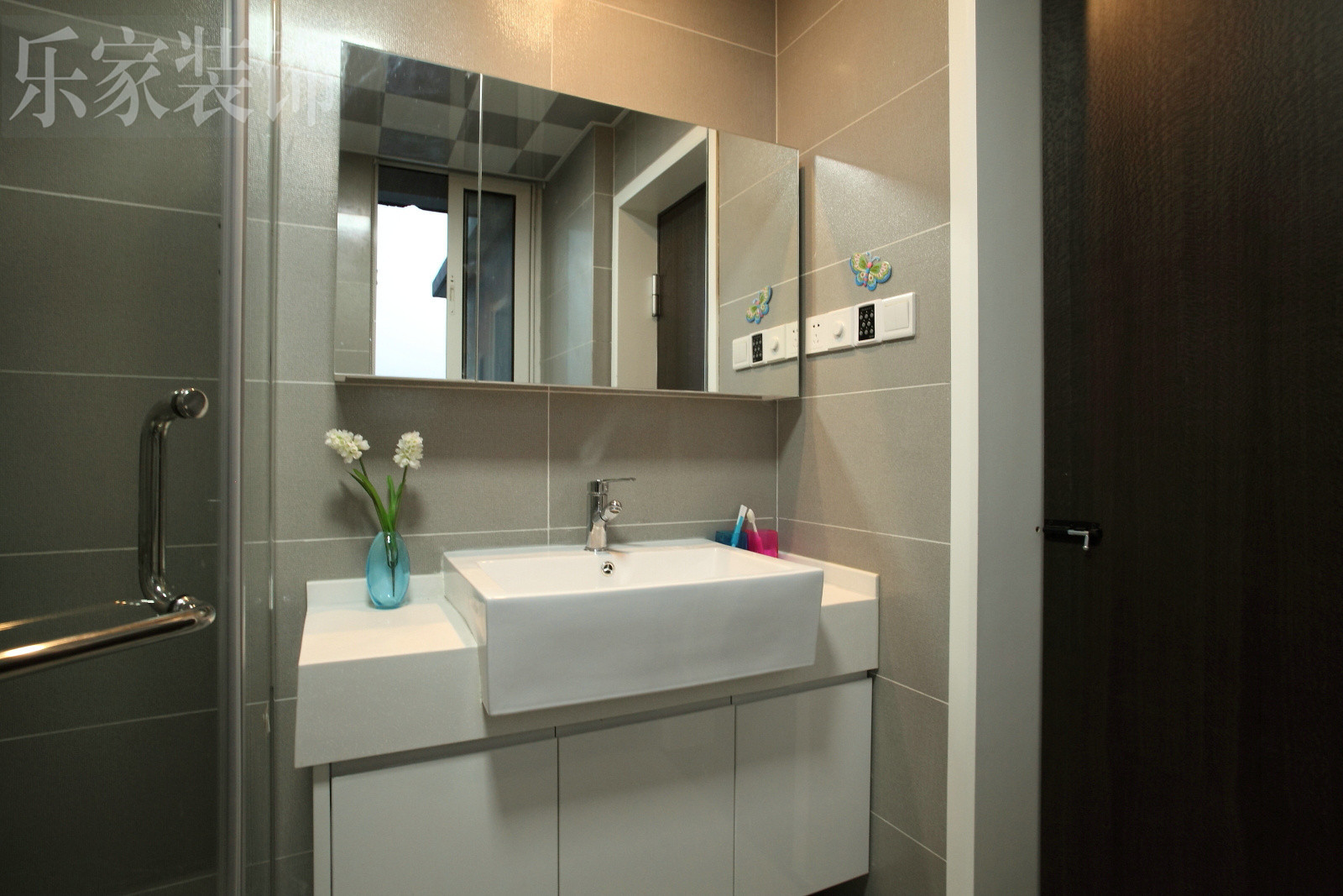 长沙别墅极简风格装修实景案例,长沙52平米复式装修效果图