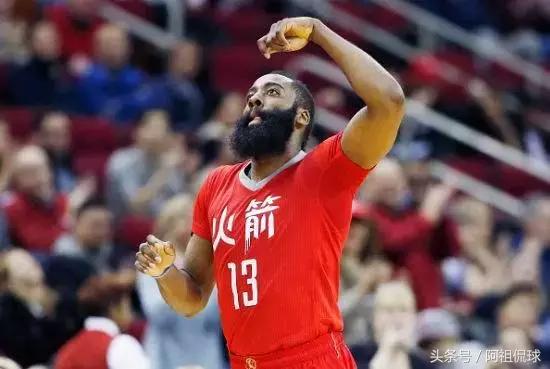 NBA球员的中文T桖衫谁最火？汤神不愧是北京爷们，韦德最霸气