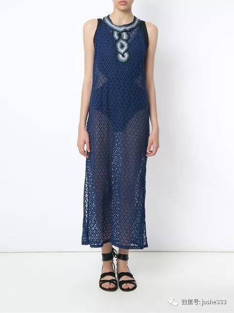 矮个子穿超级长裙显矮吗,矮个子腿短适合穿长裙