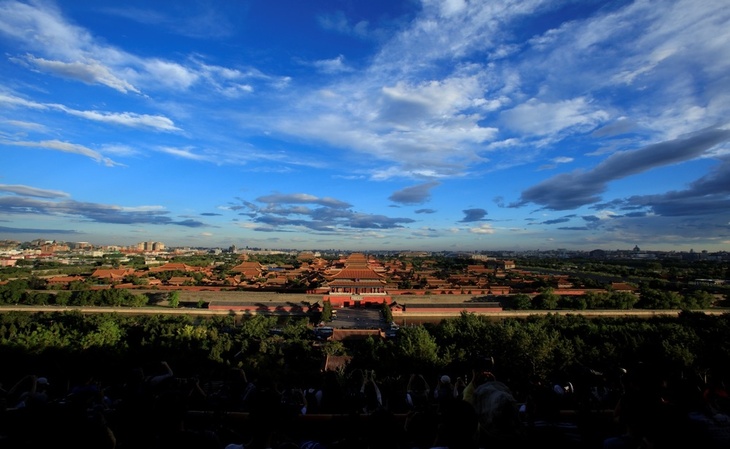 佳能新款全画幅专业微单eosr,佳能全画幅微单eosr5