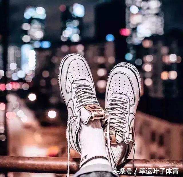 aj1婕敾鏁欑▼,浠庢极鐢昏蛋鍑烘潵鐨刟j1