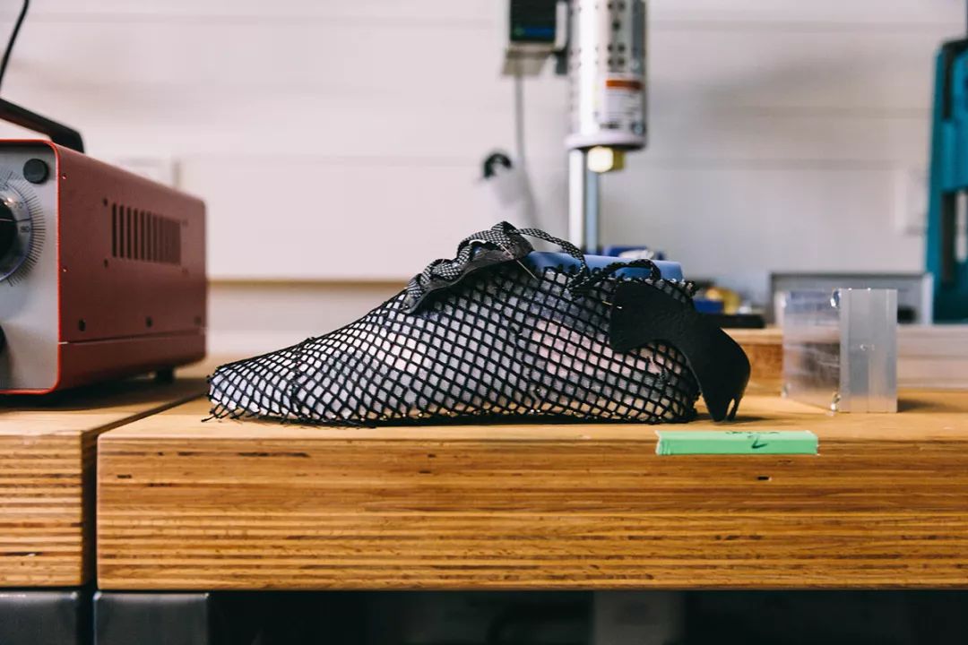 怎么选择适合自己的球鞋尺码,不同尺码的球鞋怎么选