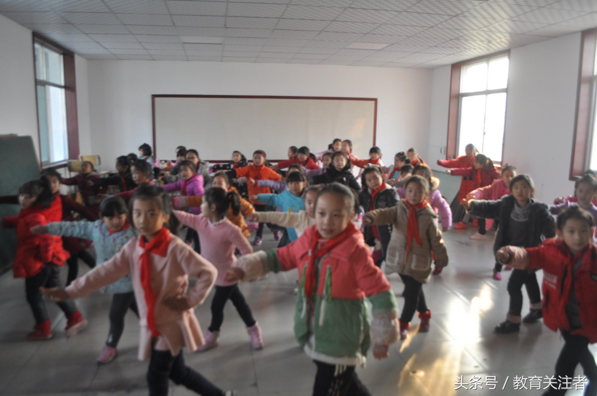 淘尽黄沙始见金图片,淘尽黄沙始见金啥意思