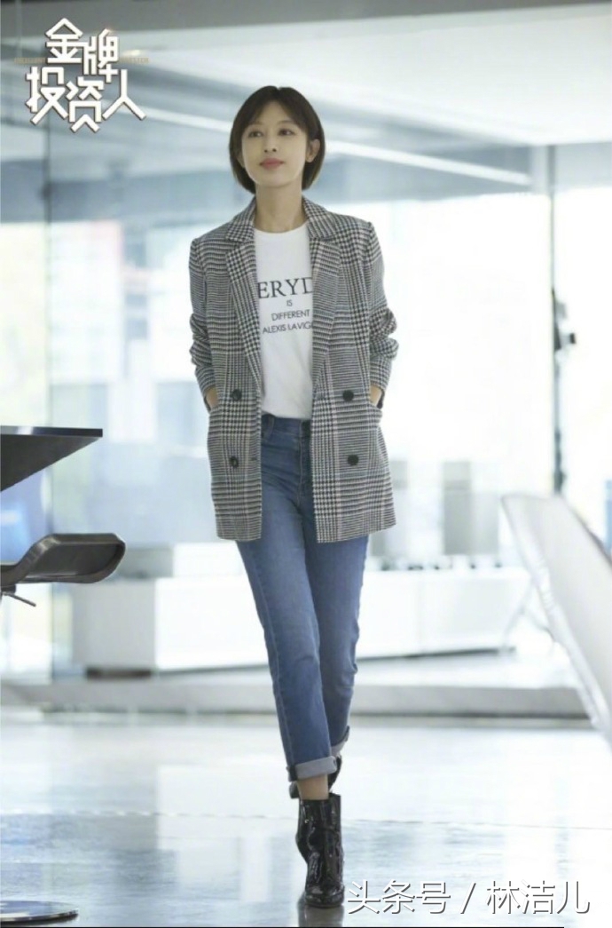 穿旗袍优雅高贵妩媚多姿,穿旗袍优雅高贵妩媚的走姿