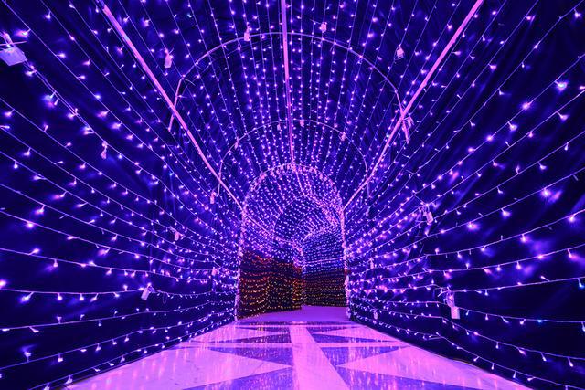 从龙湖乐园至南国商城，再到万象城……