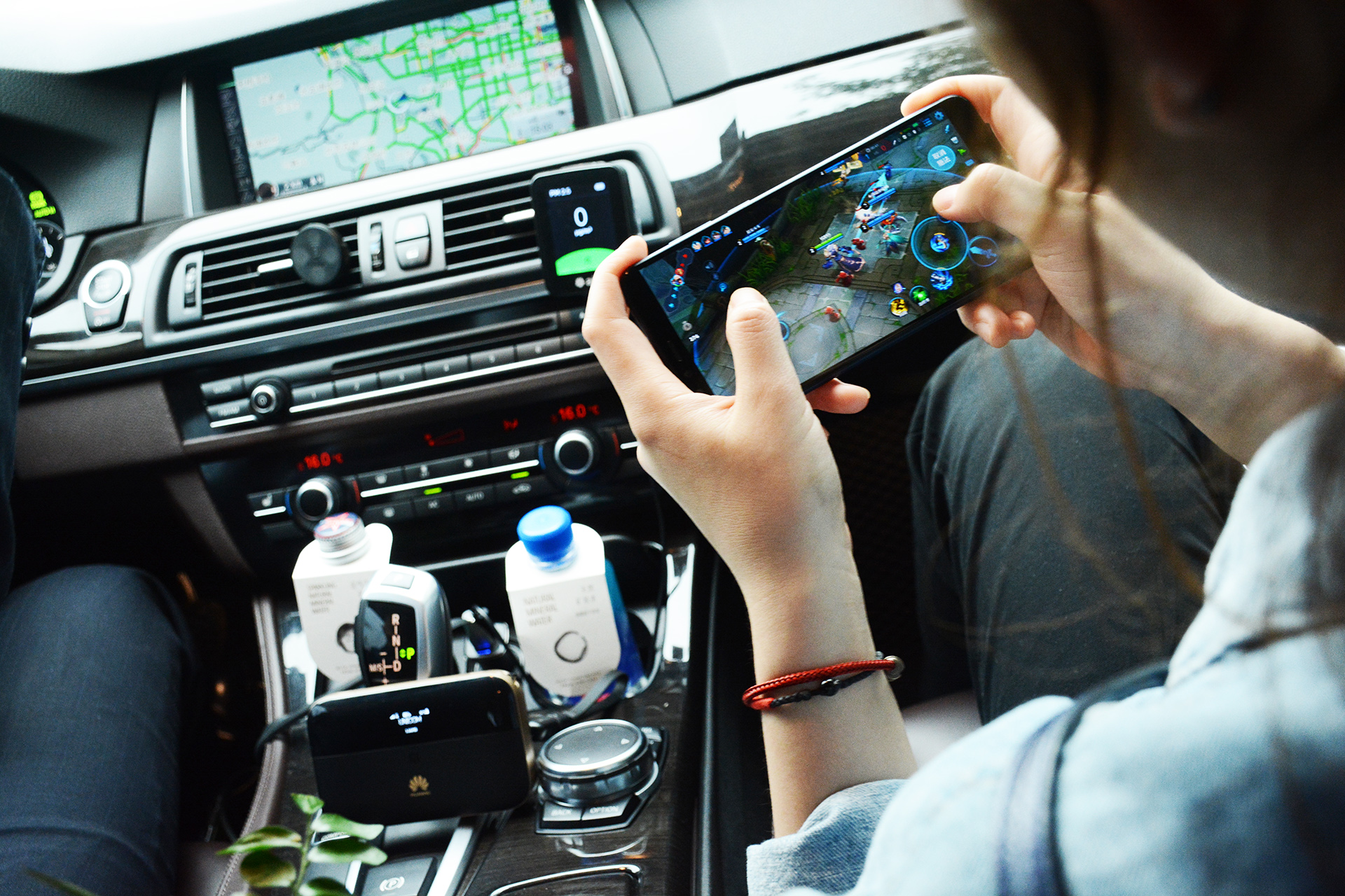 华为移动路由器和随行wifi3哪个好,华为随行wifi3和2mini怎么选