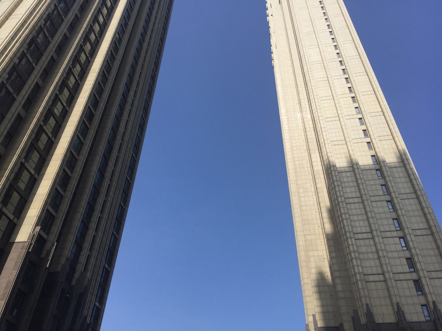 青岛崂山区海信天悦房价,黄岛灵山湾海信天玺最新房价