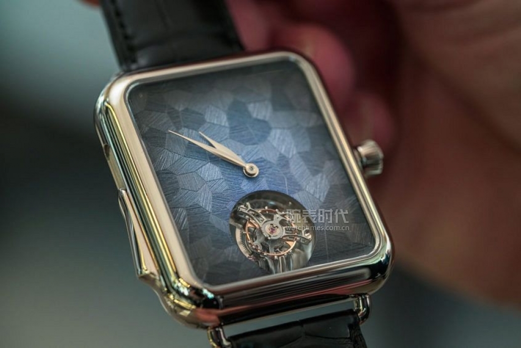 蓝盘手表经典款入门款,15款令人难忘的蓝盘手表