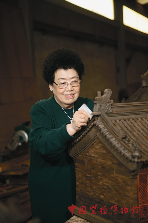 陈丽华紫檀宫博物馆视频,陈丽华的紫檀城门为什么不让展出