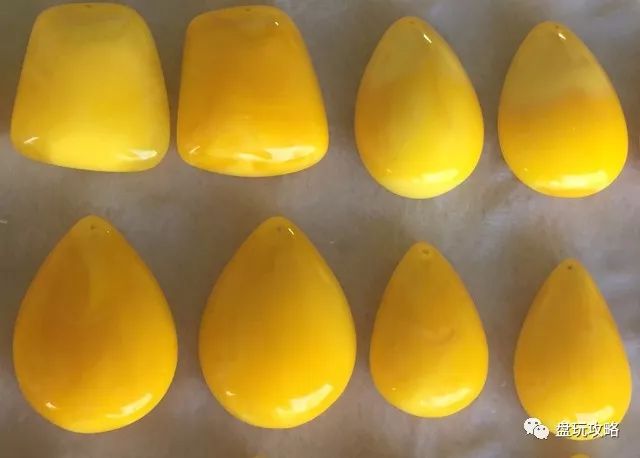 假蜜蜡在清水中能不能沉下去,假蜜蜡可能两块完全一样吗