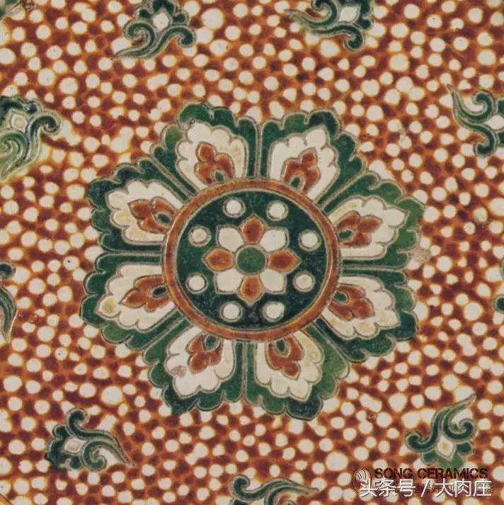 唐物和LV撞脸，到底谁胜谁负？