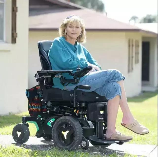 英国梅根王妃和凯特王妃,英国王室对梅根的最近最新态度