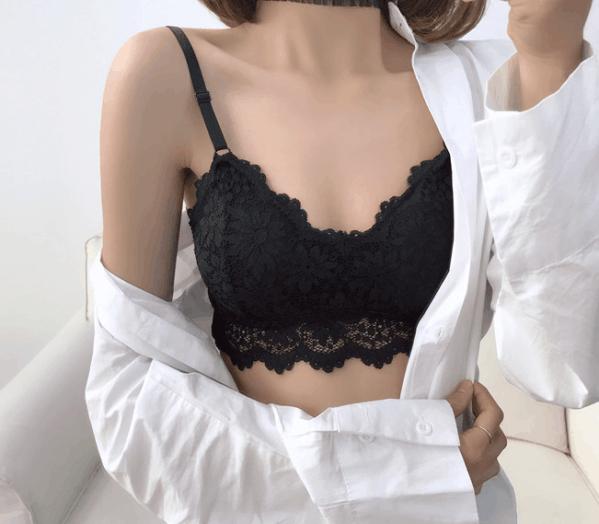 夏天穿白色t恤会透怎么办,买的白色t恤太透了怎么搭配