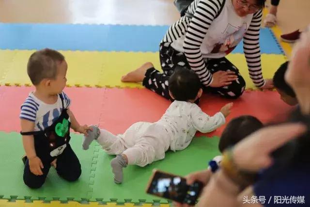 萌翻德阳！爱兒堡德阳市第二届宝宝爬行大赛火热开赛啦！