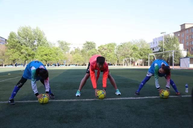 五超联赛新疆京泓斯巴达,呼和浩特学校比赛