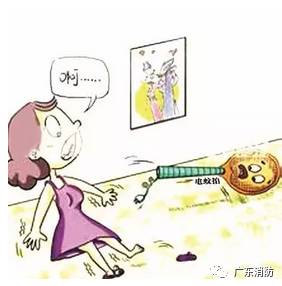 电蚊拍+杀虫剂=？家中多处禁用*剂喷**，千万不能掉以轻心！