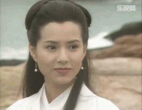 Coach，你努力追求18岁少女的样子真好看！