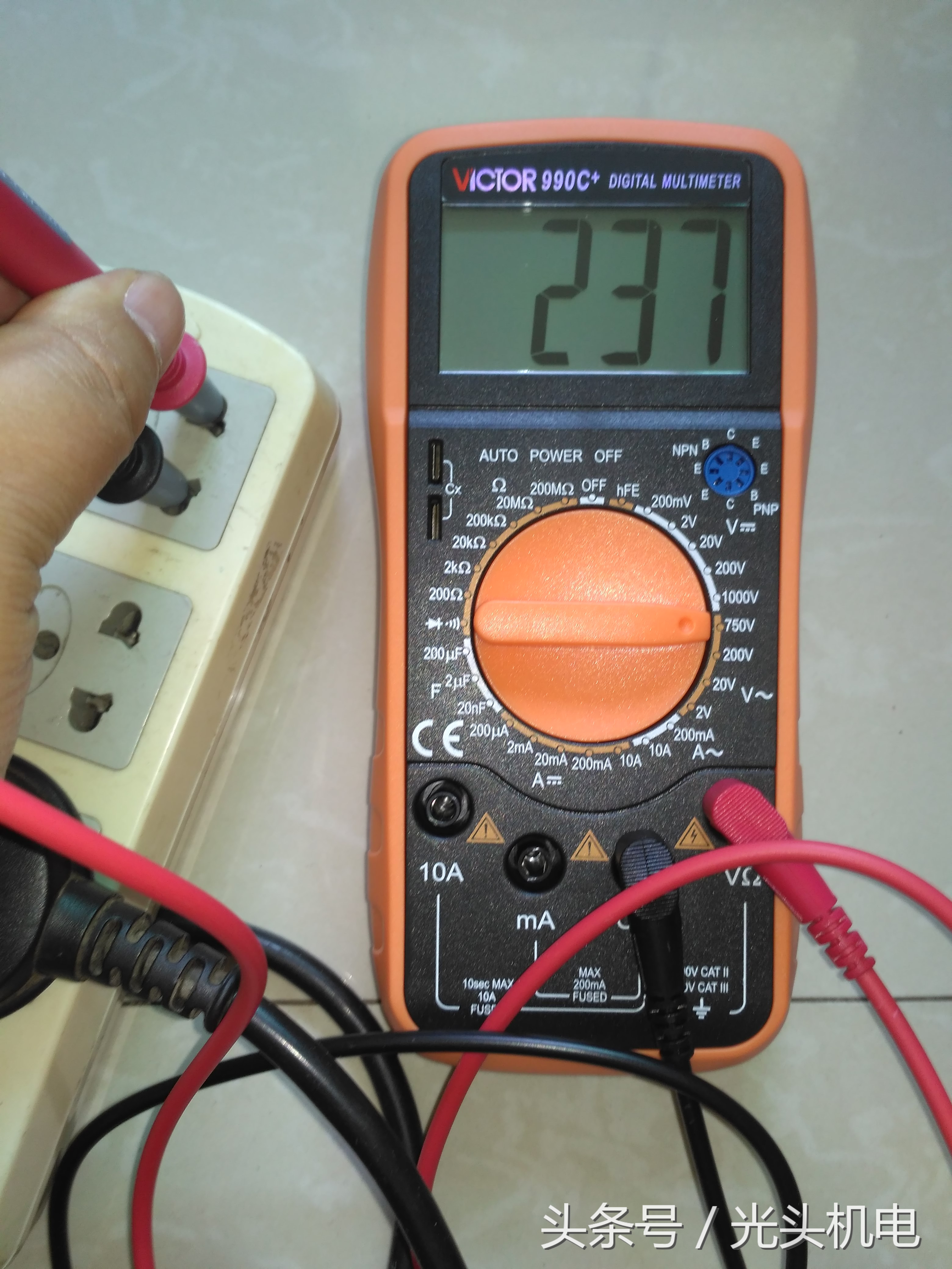 万用表11个档位介绍及使用口诀,超详细的万用表使用口诀及讲解