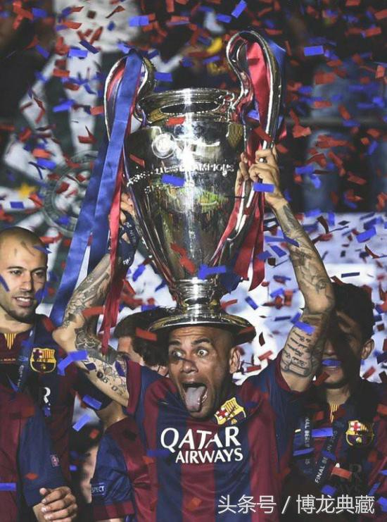 38冠魔王为世界杯流泪35岁迷人小混蛋：巴西战斗！