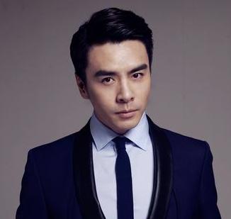 本是去新剧看黄景瑜脱衣有肉,却被一票高颜值小姐姐小哥哥圈粉