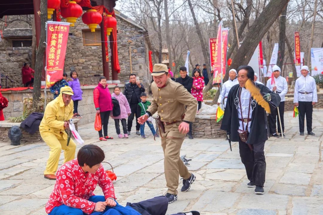 端午节我们要划龙舟还要干什么呢,端午节划龙舟的地方在哪里