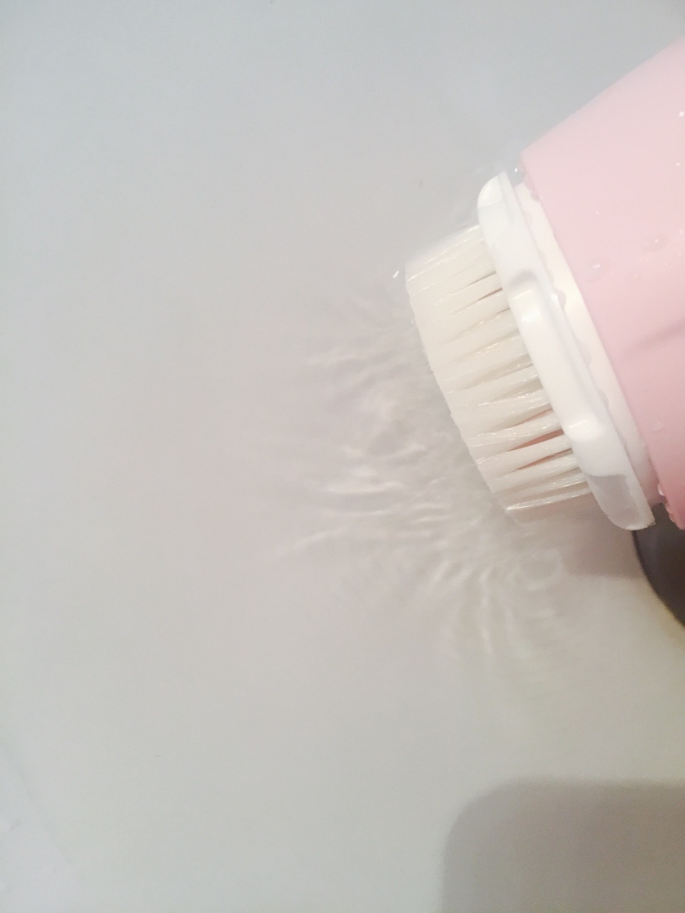 周冬雨小周迅,周冬雨小珍珠脸