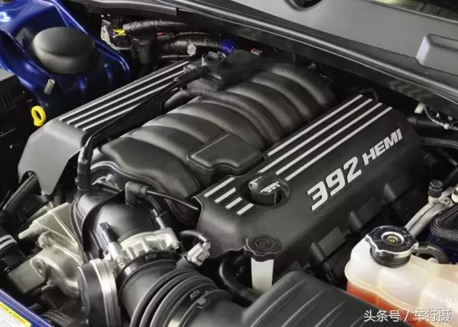 道奇挑战者新款旧款对比,道奇挑战者怀旧款有什么亮点