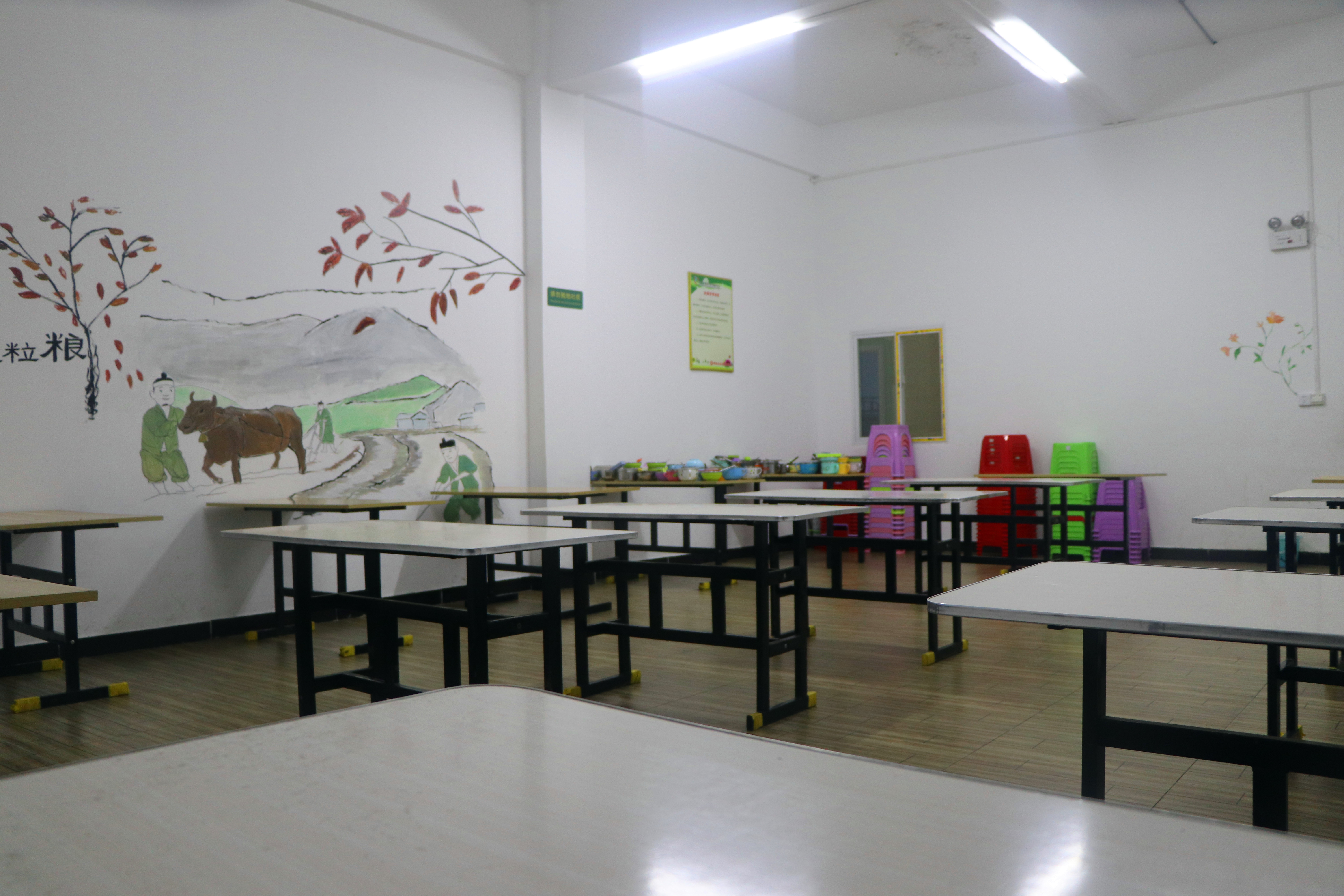 明港留守家园，有个美丽的园长想对您说