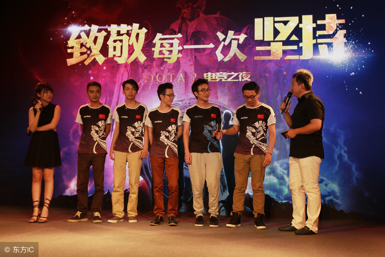 马甲和t恤,马甲和ob