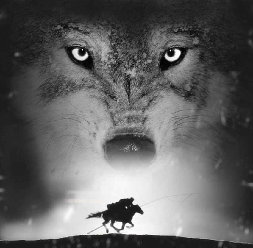 一男子与一白狼相遇，在一座山洞里共居四十天，之后狼化作了美女