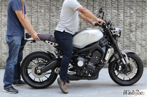 雅马哈xsr900对比川崎z900rs,雅马哈xsr900日本