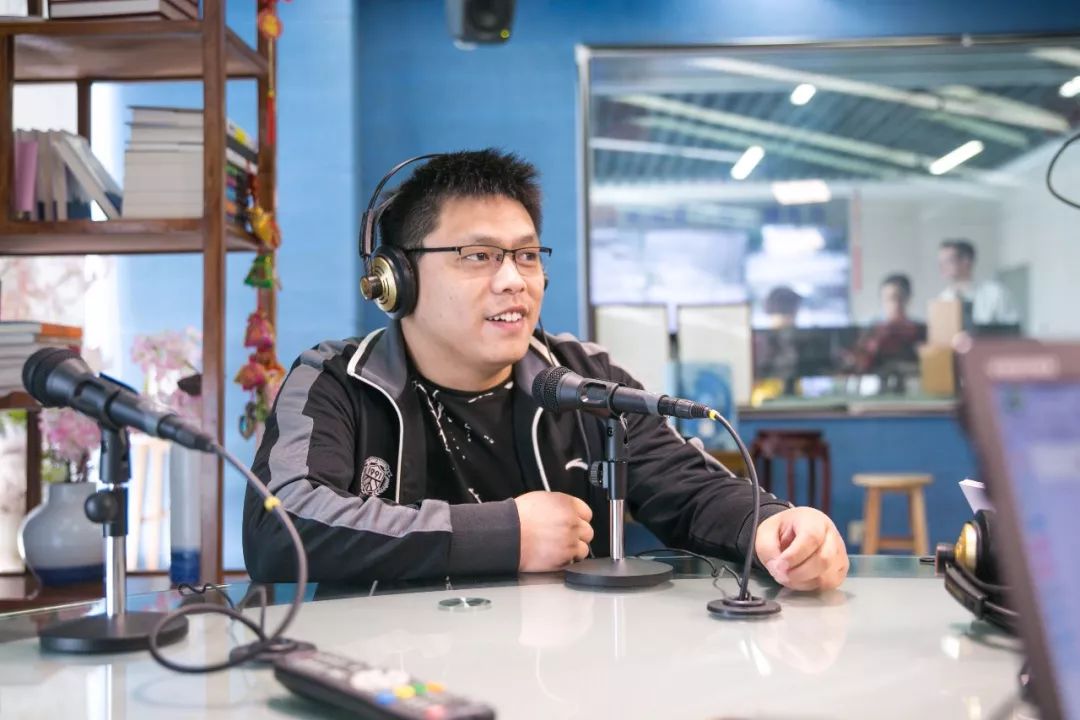 多家媒体点赞的“郑州暖心的哥”做客FM91.2,深入了解他你会发现……