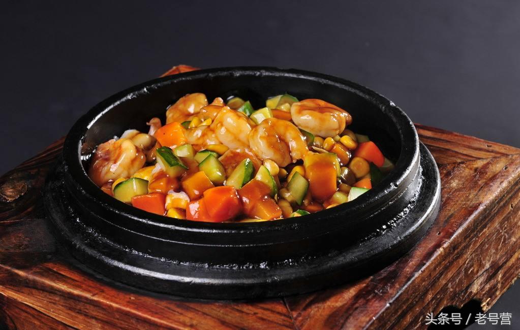 中国传承几百年非遗美食,广东传统煲仔饭