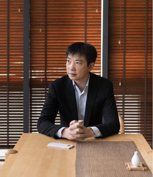 蔡文胜——美图秀秀董事长、4399、265董事长，区块链名人简介