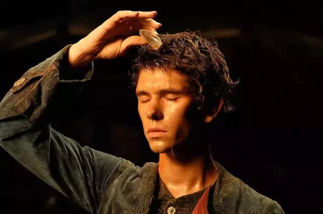 打死我也想不到，他们在一起演了一部基片